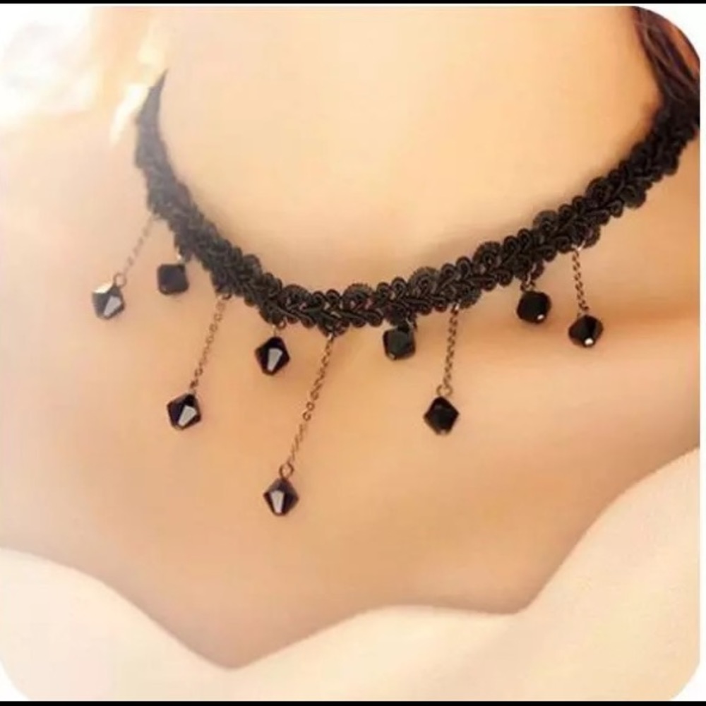 Vintage Retro Collar Necklace
